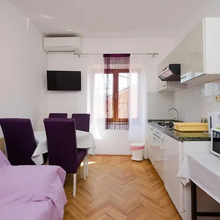 Apartament Mirjana B Lopar