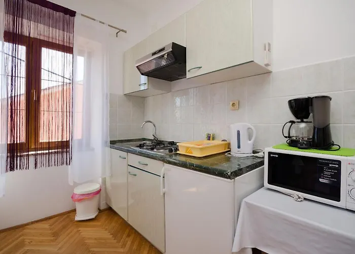 Mirjana B Appartement *