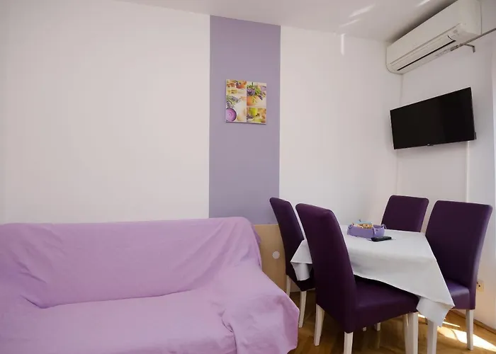 Mirjana B Appartement *