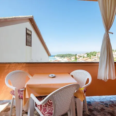 Apartment Mirjana B